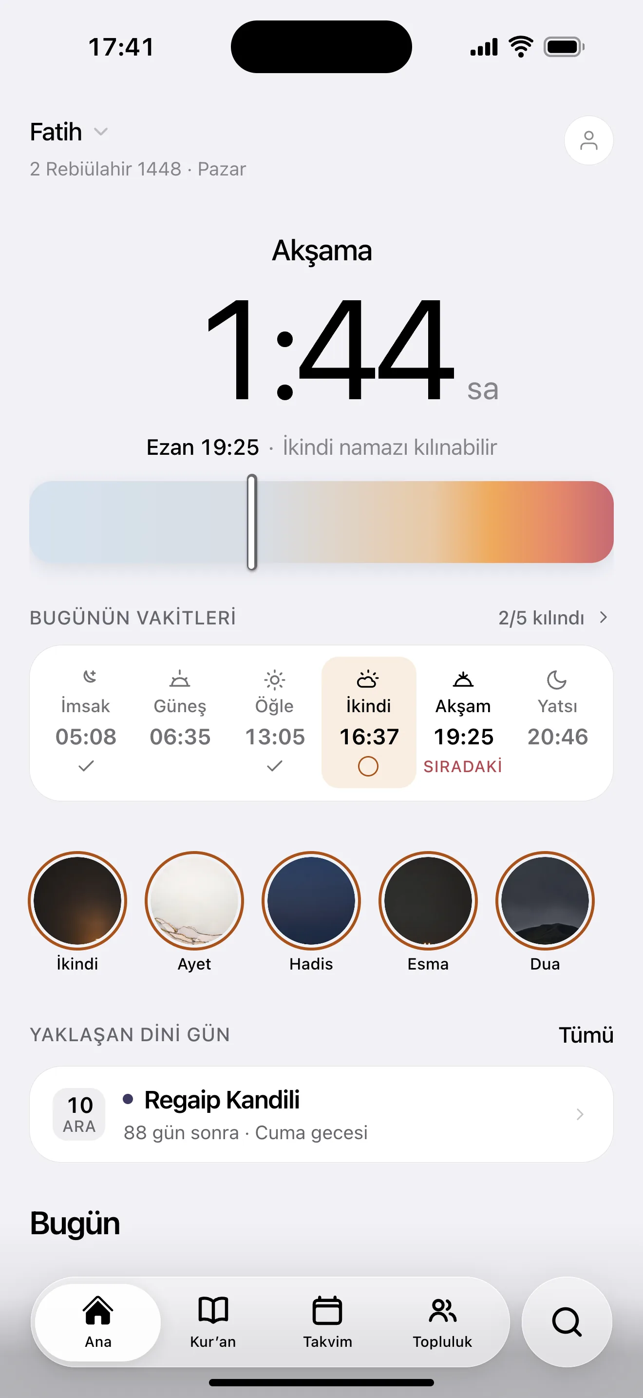 Ezanım ana ekranı: akşam ezanına kalan süre, günün ışık şeridi ve bugünün altı vakti